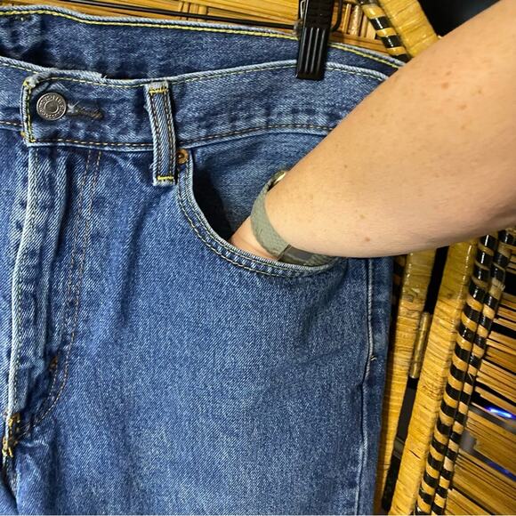 Levi's Blue Straight Jeans Classic Durable Denim 505 36x32 - Picture 2 of 10